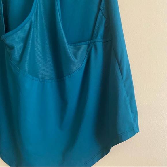 Under armour• Poseidon blue athletic razor back tank top - Picture 7 of 7